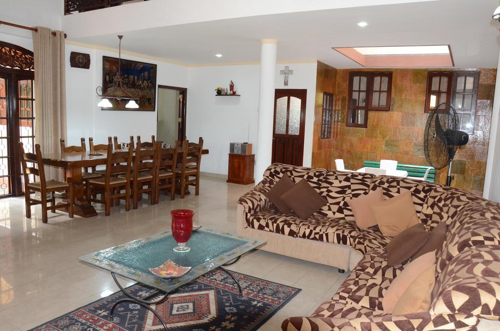 Gondolas Holiday Lanka Ragama المظهر الخارجي الصورة